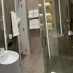In The Heart Of Apartman *