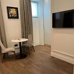 Apartman In The Heart Of