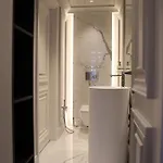 Apartman In The Heart Of
