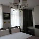 Apartman In The Heart Of *
