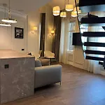 Apartman In The Heart Of